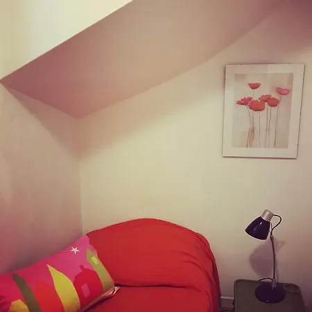 The Dreamers' House *